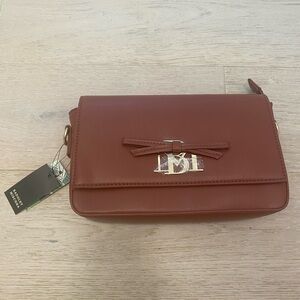 Badgley Mischka Brown and Gold Vegan Leather Crossbody Bag With Bow Color Coffee